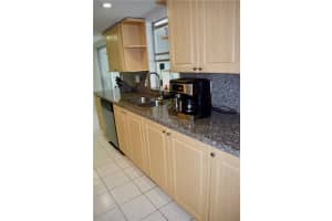 6900 NW 78th Ct, Tamarac, FL 33321, Sold 08/04/22