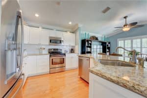 512 Cascade Falls Dr, Weston, FL 33327, Sold 08/17/22