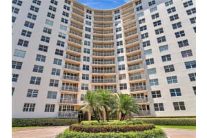 301 N Ocean Blvd APT 709, Pompano Beach, FL 33062, Sold 07/26/22