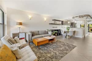 2955 NE 60th St, Fort Lauderdale, FL 33308, Sold 08/22/22