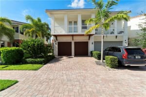 100 Nw 69th Circle 81, Boca Raton, Fl 33487 Boca Raton, FL 33487 Sold 06/30/23