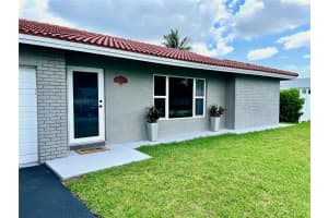 10203 NW 82nd St, Tamarac, FL 33321, Sold 08/09/22