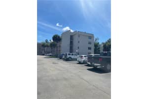 2541 Aragon Blvd #113, Sunrise, FL 33322, Sold 08/10/22