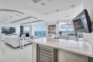 101 S Fort Lauderdale Beach Blvd   2007, Fort Lauderdale, FL 33316 Sold 09/07/22