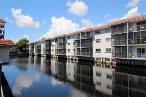 1750 NW 3rd Ter   302C, Fort Lauderdale, FL 33311 Sold 10/19/22