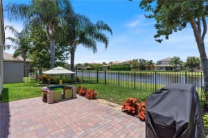 8283 Calabria Lakes Drive, Boynton Beach, FL 33473, Sold 08/04/22