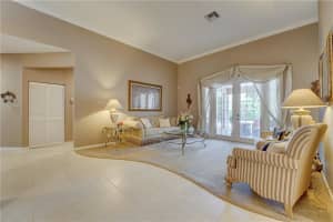 13064  Spring Lake Dr, Cooper City, FL 33330 Sold 09/28/22