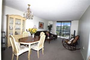 1001 Colony Point Cir, Pembroke Pines, FL 33026, Sold 09/22/22