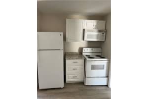 1321 W 27th St, West Palm Beach, FL 33404, Sold 08/11/22