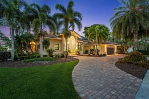 520 Coconut Cir, Weston, FL 33326, Sold 09/15/22