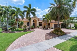 520 Coconut Cir, Weston, FL 33326, Sold 09/15/22