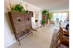 1  Las Olas Circle   502, Fort Lauderdale, FL 33316 Sold 08/26/22