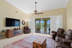 7641  Mackenzie Ct   323, Lake Worth Beach, FL 33467 Sold 08/17/22