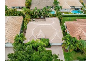 16507  Mariposa Circle S, Pembroke Pines, FL 33331 Sold 09/16/22