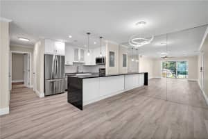 6205 Bay Club Dr APT 3, Fort Lauderdale, FL 33308, Sold 09/12/22
