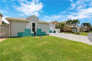 14441 SW 93rd Terrace, Miami, FL 33186, Sold 08/26/22
