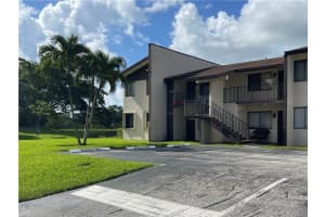 104 S Laurel Dr   104, Margate, FL 33063 Sold 08/29/22