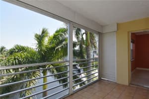 3010 NE 16th Ave   405, Oakland Park, FL 33334 Sold 08/30/22