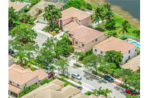 1484  Meadows Blvd, Weston, FL 33327 Sold 09/16/22