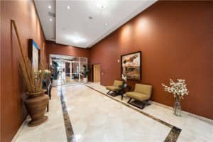 315 NE 3rd Ave   905, Fort Lauderdale, FL 33301 Sold 10/07/22