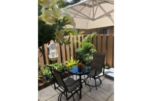 6195  Pine Tree Ln   A, Tamarac, FL 33319 Sold 08/09/22