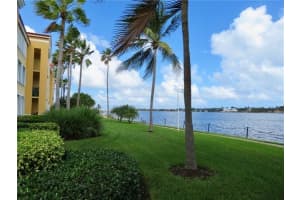 110  Yacht Club Way   304, Hypoluxo, FL 33462 Sold 09/22/22