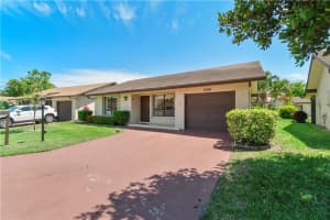 2036 SW 17th Pl, Deerfield Beach, FL 33442 Sold 08/12/22