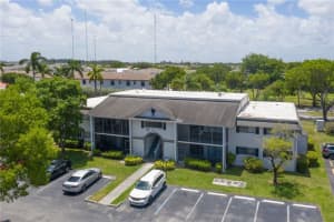 451 NE 207th Ln   203, Miami, FL 33179 Sold 06/02/23
