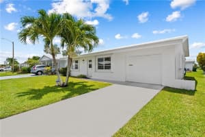 8410 NW 59th Ct, Tamarac, FL 33321 Sold 10/12/22
