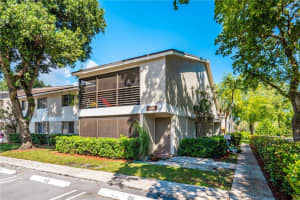 606  Gardens Dr   201, Pompano Beach, FL 33069 Sold 08/31/22