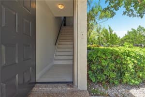 606  Gardens Dr   201, Pompano Beach, FL 33069 Sold 08/31/22