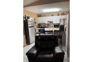 3298 W 70th St   102, Hialeah, FL 33018 Sold 08/01/22
