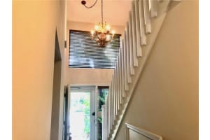 2000  Riverside Pl   4, Wilton Manors, FL 33305 Sold 11/21/22