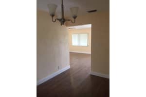 7009 NW 95th ave, Tamarac, FL 33321 Sold 09/09/22