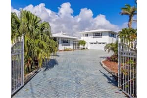 3025 NE 25th St, Fort Lauderdale, FL 33305 Sold 06/30/23