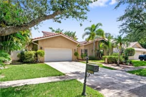 2555 NW 41st St, Boca Raton, FL 33434 Sold 09/13/22