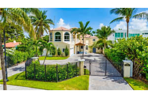 2615 E Las Olas Blvd, Fort Lauderdale, FL 33301 Sold 11/07/22