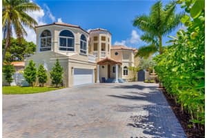 2615 E Las Olas Blvd, Fort Lauderdale, FL 33301 Sold 11/07/22