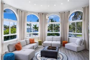 2615 E Las Olas Blvd, Fort Lauderdale, FL 33301 Sold 11/07/22