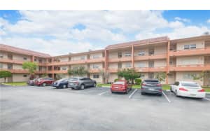 8852 W McNab Rd APT 204, Tamarac, FL 33321, Sold 08/25/22
