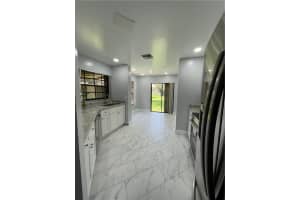 9159 W SUNRISE BLVD, Plantation, FL 33322 Sold 10/24/22