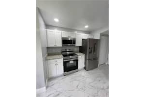 9159 W SUNRISE BLVD, Plantation, FL 33322 Sold 10/24/22