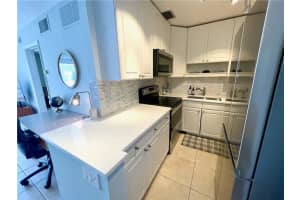 3040 NE 16th Ave   410, Oakland Park, FL 33334 Sold 07/28/22