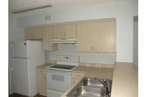 677 SW 111th Ave   202, Pembroke Pines, FL 33025 Sold 08/17/22