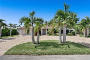 1925  Ocean Mist Dr, Lauderdale By The Sea, FL 33062 Sold 08/16/22