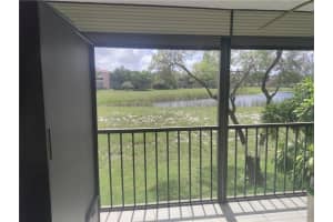 370 NW 76th Ave   203, Margate, FL 33063 Sold 08/03/22