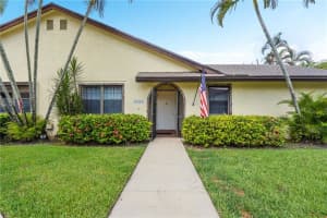 23442  Barlake Dr   141, Boca Raton, FL 33433 Sold 10/03/22