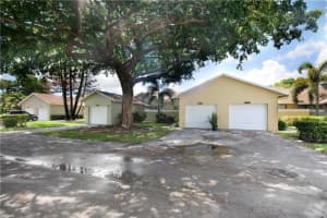 5382  Gate Lake Road   2, Tamarac, FL 33319 Sold 08/29/22