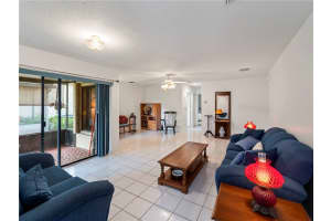 9545  Sevilla Ln   9545, Davie, FL 33324 Sold 09/30/22