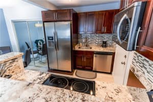 2190 NE 68th St   532, Fort Lauderdale, FL 33308 Sold 08/10/22